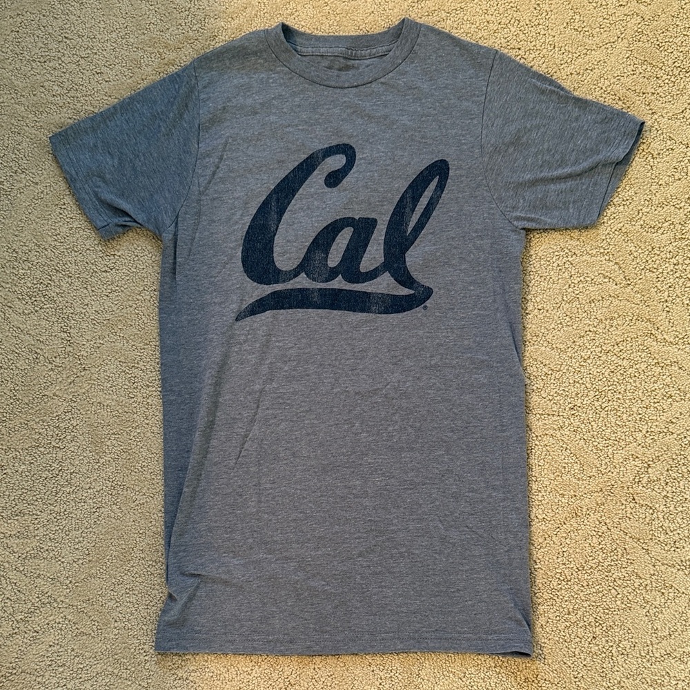 UC Berkeley Gray Short Sleeve Tee with Cal Design